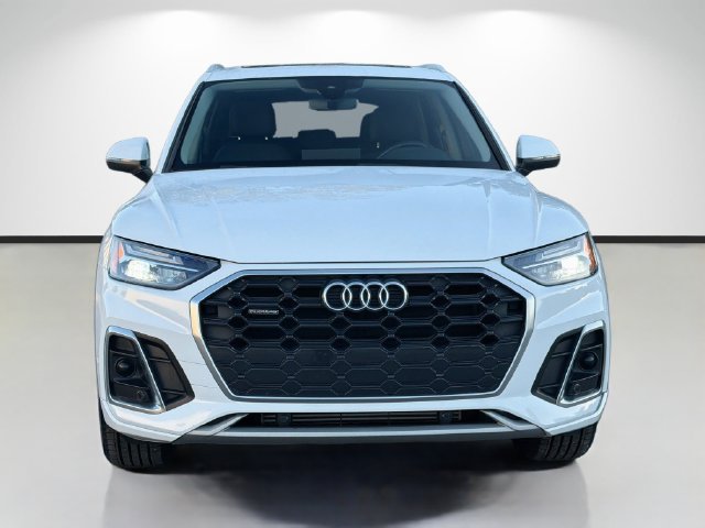 Used 2022 Audi Q5 2.0T Premium w/ Convenience Package AWD/4WD image 7