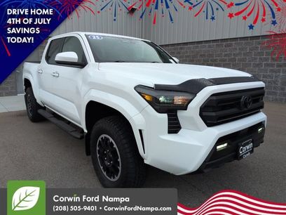 Used 2025 Toyota Tacoma SR5