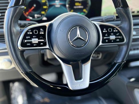 Used 2023 Mercedes-Benz Maybach GLS 600 4MATIC image 48