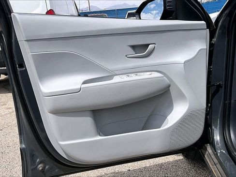 Used 2025 Hyundai Kona SEL image 20