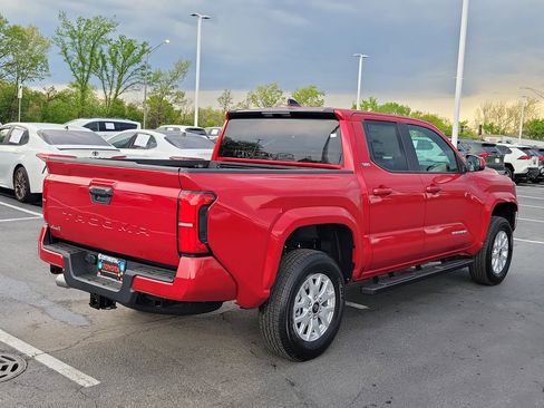 New 2026 Toyota Tacoma SR5 AWD/4WD image 5