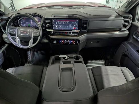 Used 2024 GMC Sierra 1500 Elevation image 12