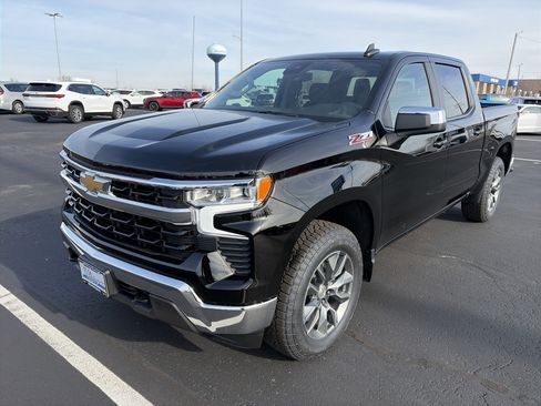 New 2026 Chevrolet Silverado 1500 LT image 9