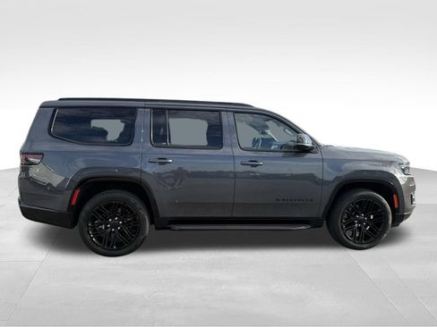 Used 2024 Jeep Wagoneer Series II AWD/4WD image 24