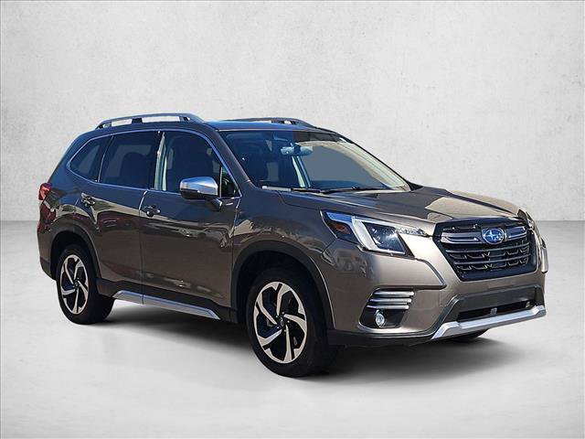 Used 2023 Subaru Forester Touring AWD/4WD image 4
