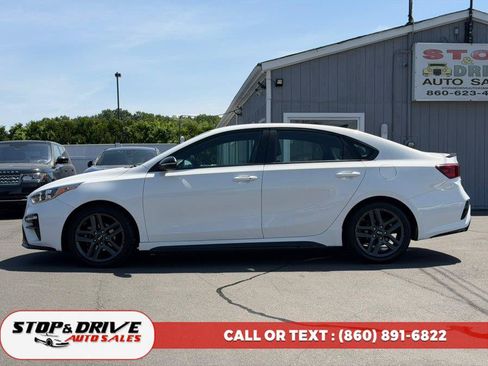 Used 2020 Kia Forte GT-Line FWD image 2