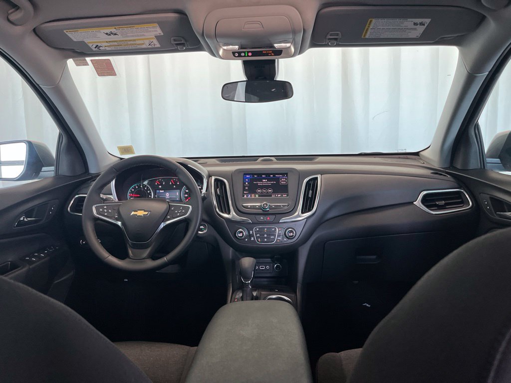 Used 2024 Chevrolet Equinox LT AWD/4WD image 9