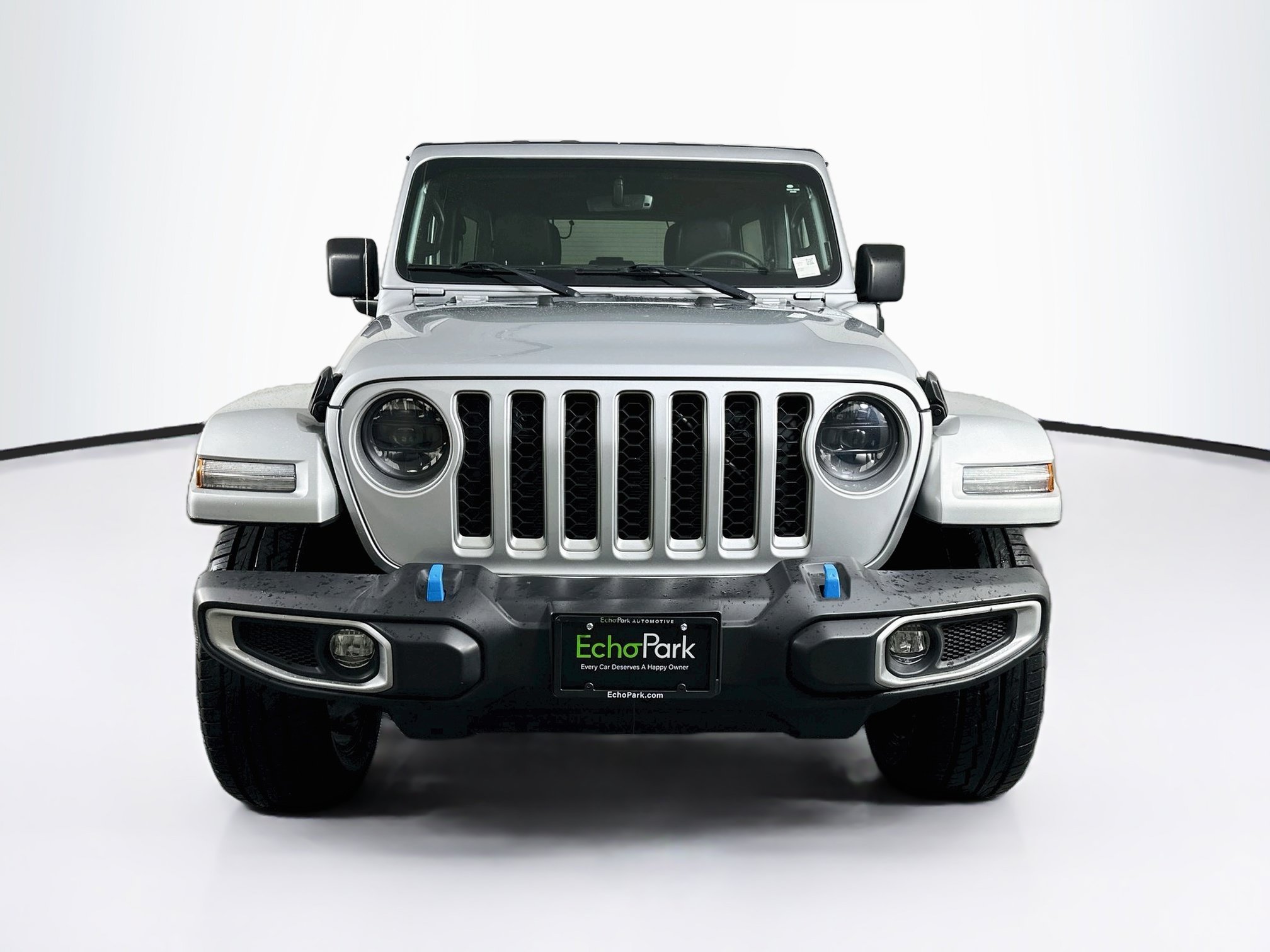 Used 2023 Jeep Wrangler Unlimited Sahara w/ Cold Weather Group AWD/4WD image 2