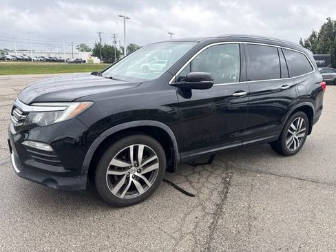 Used 2017 Honda Pilot Elite image 7