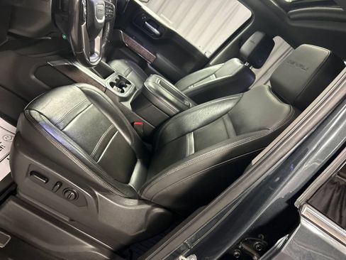 Used 2021 GMC Sierra 1500 Denali w/ Technology Package AWD/4WD image 12