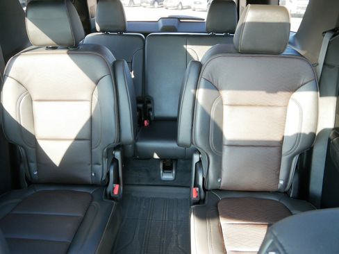 Used 2023 Chevrolet Traverse High Country w/ LPO, Floor Liner Package image 13