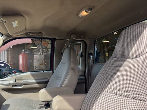 Used 2004 Ford F350 XL image 16