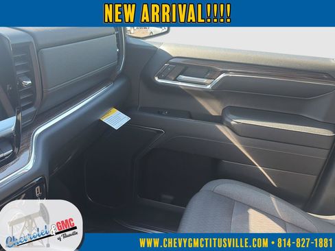 Used 2023 Chevrolet Silverado 1500 RST AWD/4WD image 29
