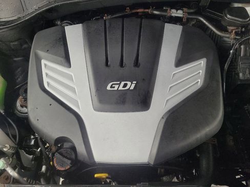 Used 2015 Hyundai Santa Fe GLS image 30