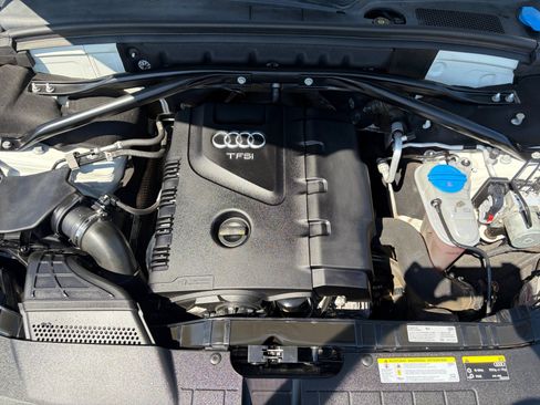 Used 2016 Audi Q5 2.0T Premium Plus w/ Technology Package AWD/4WD image 22