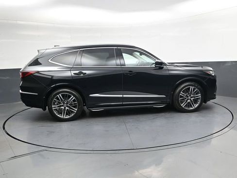 Used 2025 Acura MDX w/ Advance Package image 3