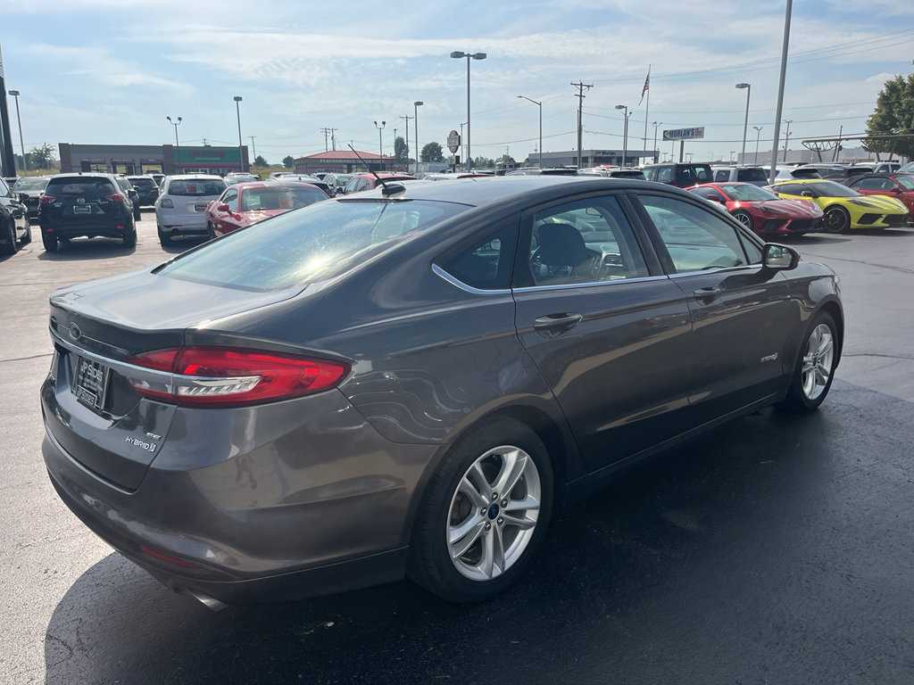 Used 2018 Ford Fusion SE FWD image 9