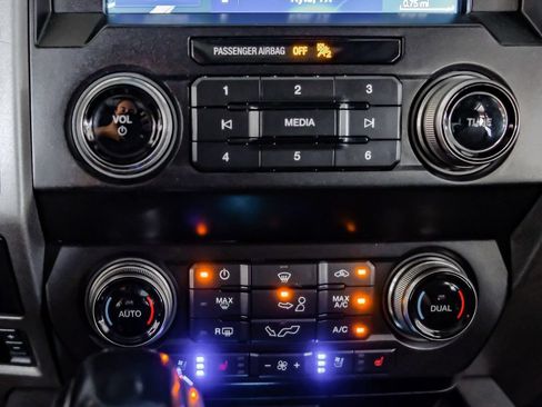 Used 2020 Ford F150 Raptor w/ Equipment Group 802A Luxury AWD/4WD image 27