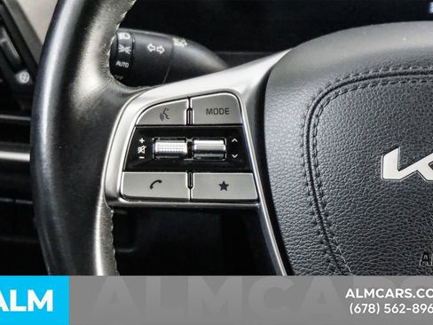 Used 2025 Kia Telluride S FWD image 26