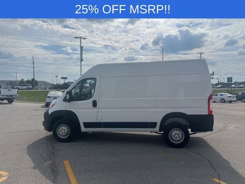 New 2026 RAM ProMaster 1500 w/ Cold Weather Group image 9