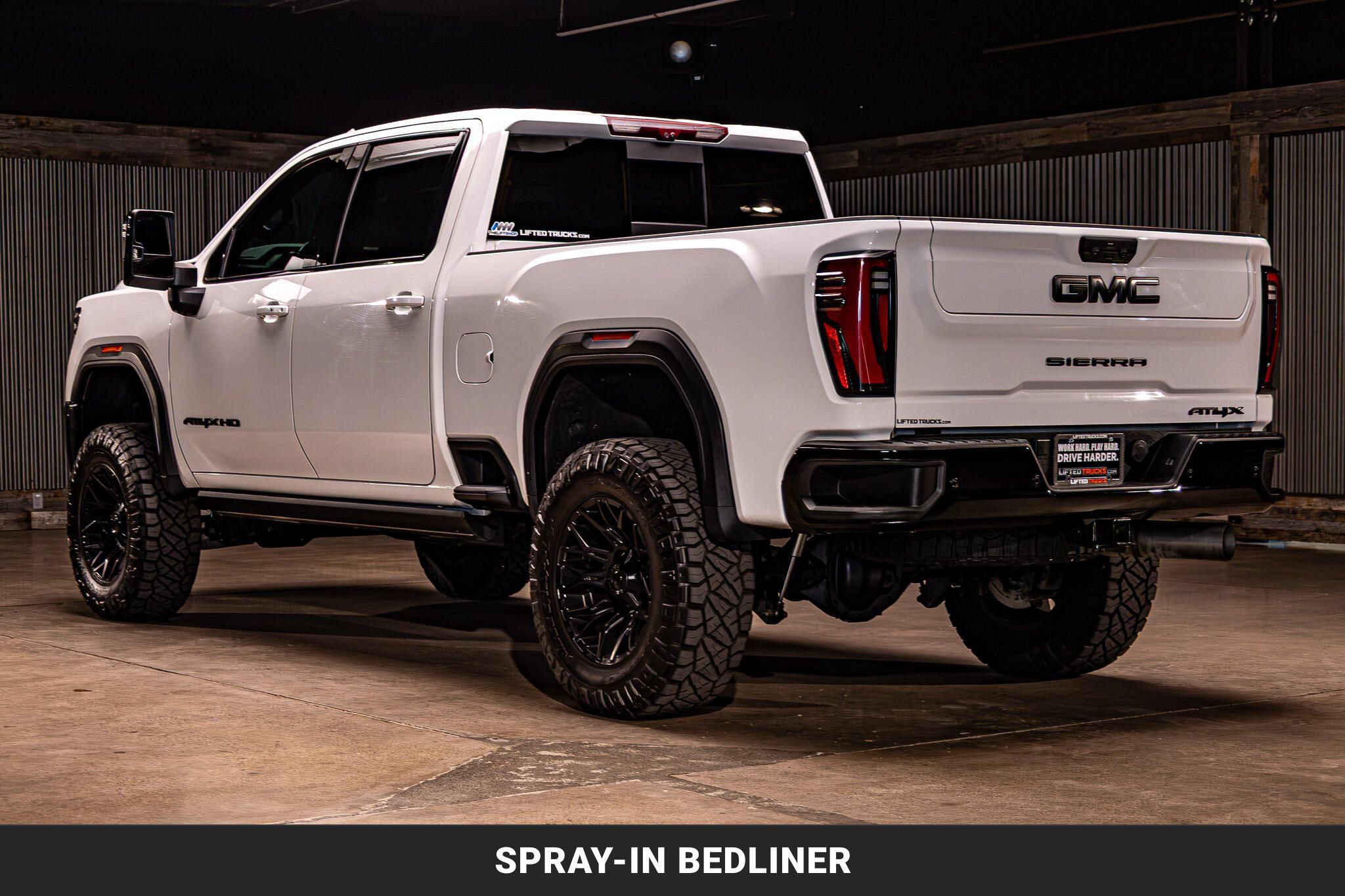 Used 2024 GMC Sierra 2500 AT4X AWD/4WD image 6
