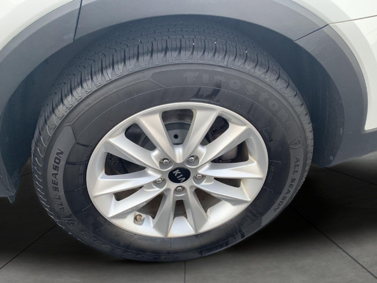 Used 2019 Kia Sorento FWD V6 image 22