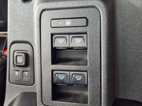 Used 2021 Ford Bronco Badlands AWD/4WD image 17