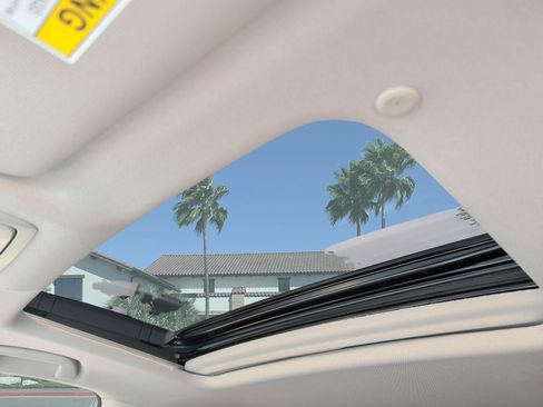 Used 2022 Honda Accord EX-L image 22