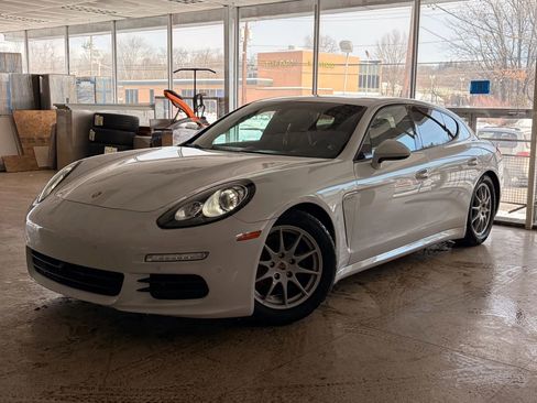 Used 2014 Porsche Panamera w/ Bose Audio Package image 1