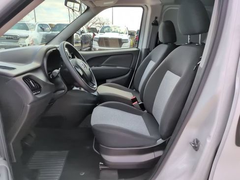Used 2021 RAM ProMaster City Tradesman FWD image 23