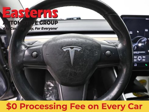 Used 2018 Tesla Model 3 Long Range RWD image 10