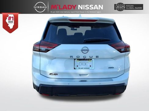 New 2026 Nissan Rogue SV image 6