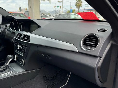 Used 2015 Mercedes-Benz C 250 Coupe image 24