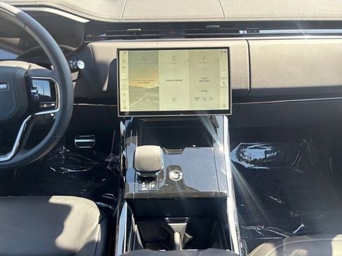 New 2026 Land Rover Range Rover Sport Dynamic SE AWD/4WD image 16