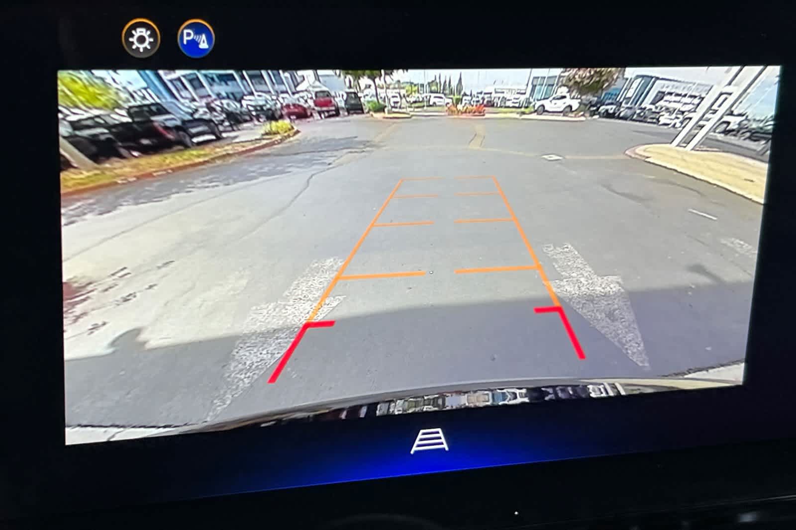 Used 2025 Chevrolet Equinox LT AWD/4WD image 21