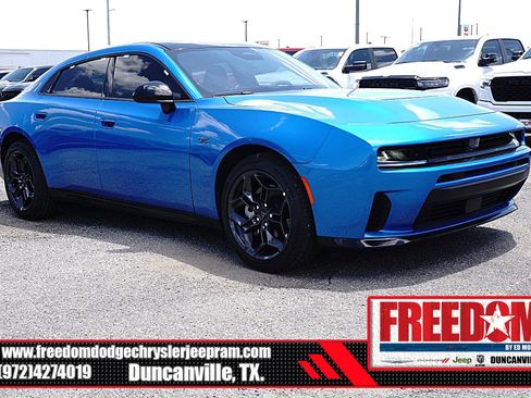 New 2026 Dodge Charger R/T w/ Blacktop Package AWD/4WD image 7