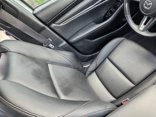 Used 2019 MAZDA MAZDA3 Sedan FWD image 29