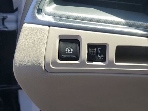 Certified 2023 Cadillac XT5 Premium Luxury w/ LPO, Floor Liner Package AWD/4WD image 14