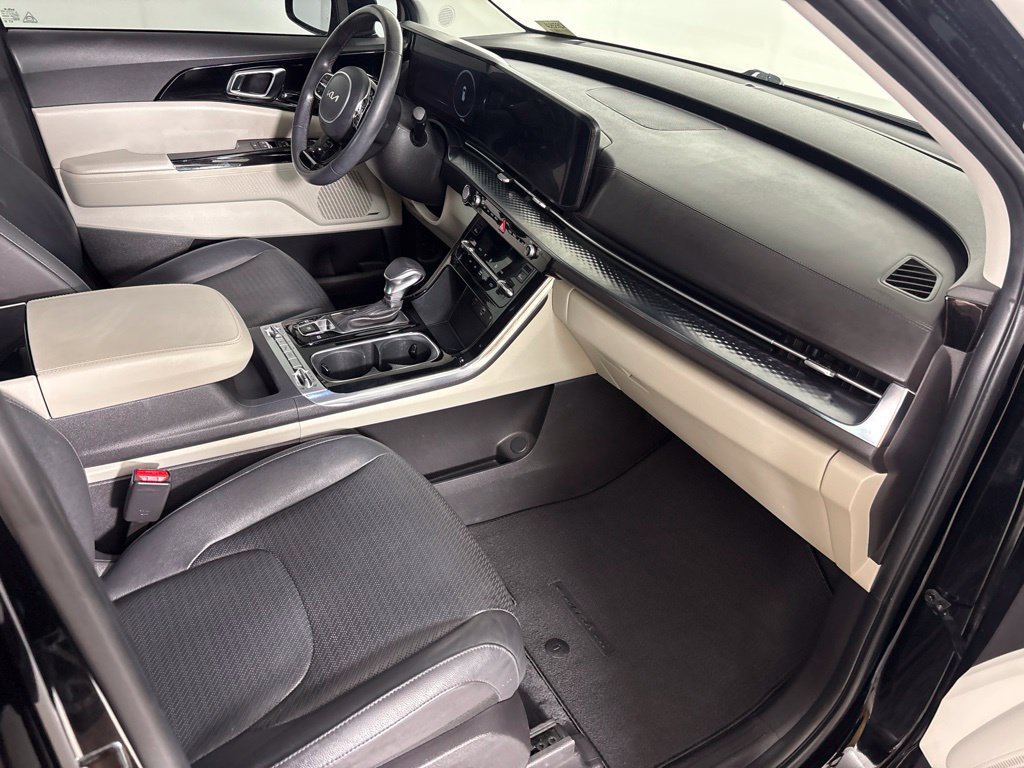 Used 2024 Kia Carnival SX Prestige FWD image 15