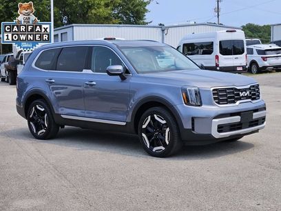 Used 2025 Kia Telluride S
