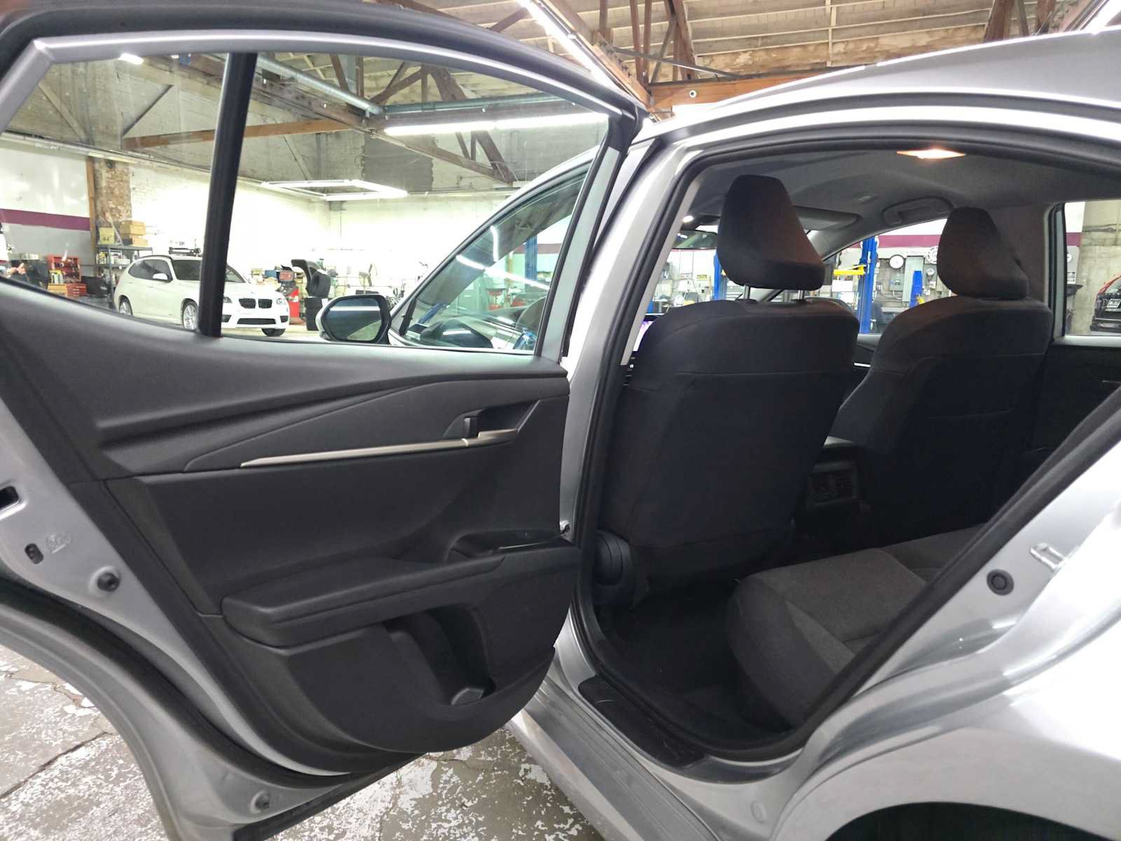Used 2025 Toyota Camry LE FWD image 15