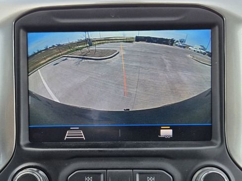 Used 2021 Chevrolet Silverado 1500 LT Trail Boss w/ Bed Protection Package image 18