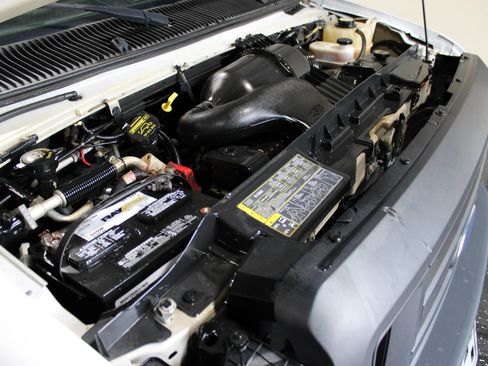 Used 2009 Ford E-150 and Econoline 150 RWD image 31