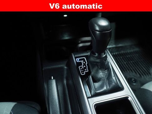 Used 2023 Toyota Tacoma TRD Sport w/ Technology Package image 16