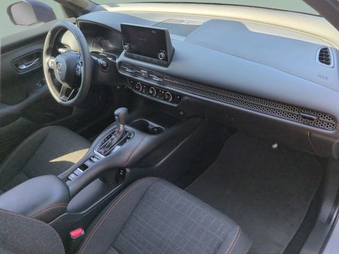 Certified 2025 Honda HR-V Sport image 20