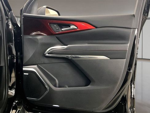 Used 2025 Chevrolet Traverse Z71 w/ Enhanced Driving Package image 27