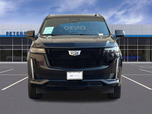 Used 2024 Cadillac Escalade Sport w/ LPO, ONYX Package AWD/4WD image 9