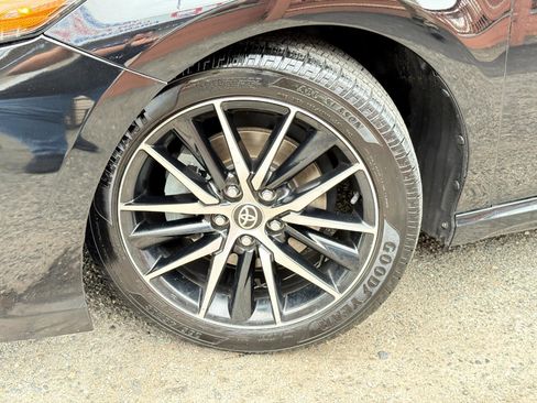 Used 2021 Toyota Camry SE image 65