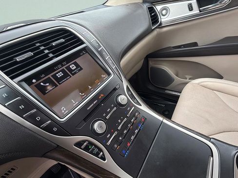 Used 2019 Lincoln Nautilus Reserve w/ Ultimate Package AWD/4WD image 17