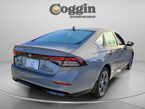 New 2025 Honda Accord EX-L image 5